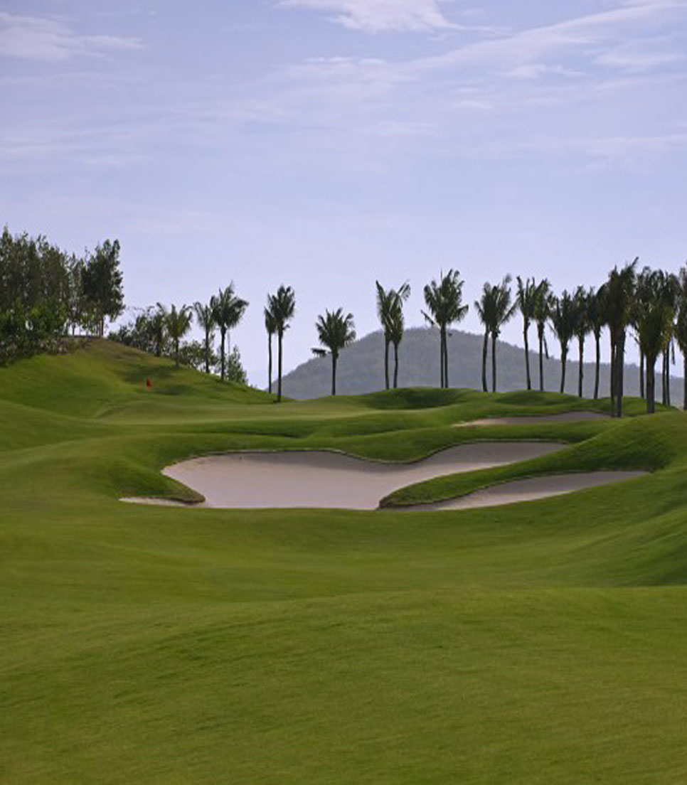 Vietnam Golfplatz QU Sea Links GCC