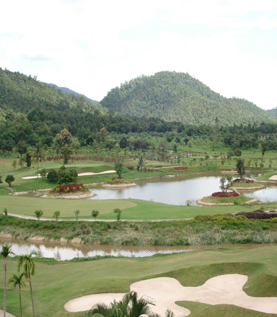 Thailand Golfplatz QU Summit Green  Valley CC