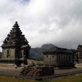 Dieng Tempelkomplex, Foto: wikipedia, user: Kondephy