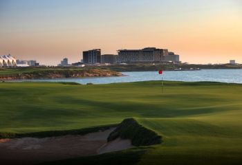 Abu Dhabi Yas Links Golf 2