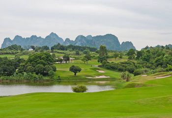 Sky Lake Resort & Golf Club, Foto: © Passage to Asia