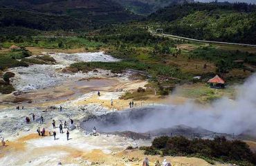 Krater Sikidang, Dieng Pl., Foto: wikipedia, user: Kondephy