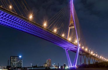 Bangkok Brücke bei Nacht Foto:©ITT