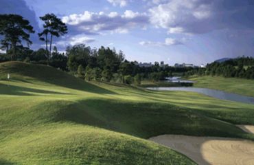 Vietnam Golfplatz Dalat Palace Foto: ©golfasien