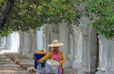 Yangon : © Anett Tanger Golfasien