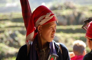 Junge Yao Frau - Foto: Ruud van Leeuwen / wikipedia