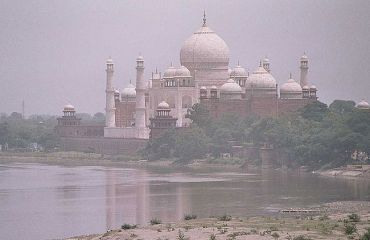 Taj Mahal, Foto: Wikipedia, User: Airunp